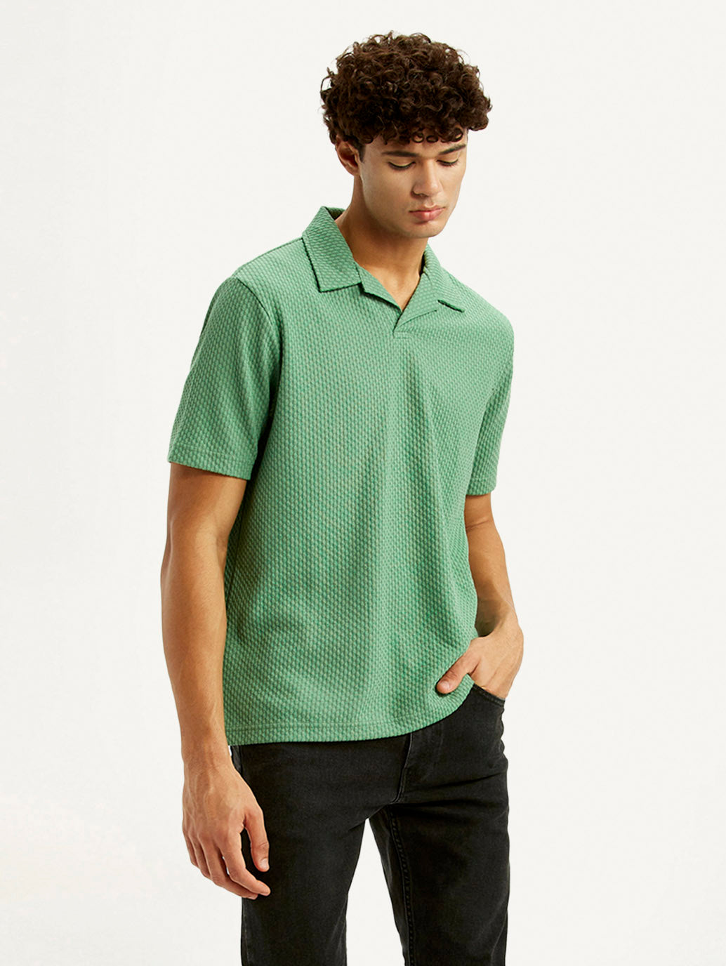 Men's Textured Green Slim Fit Polo T-shirt - Styleshot View