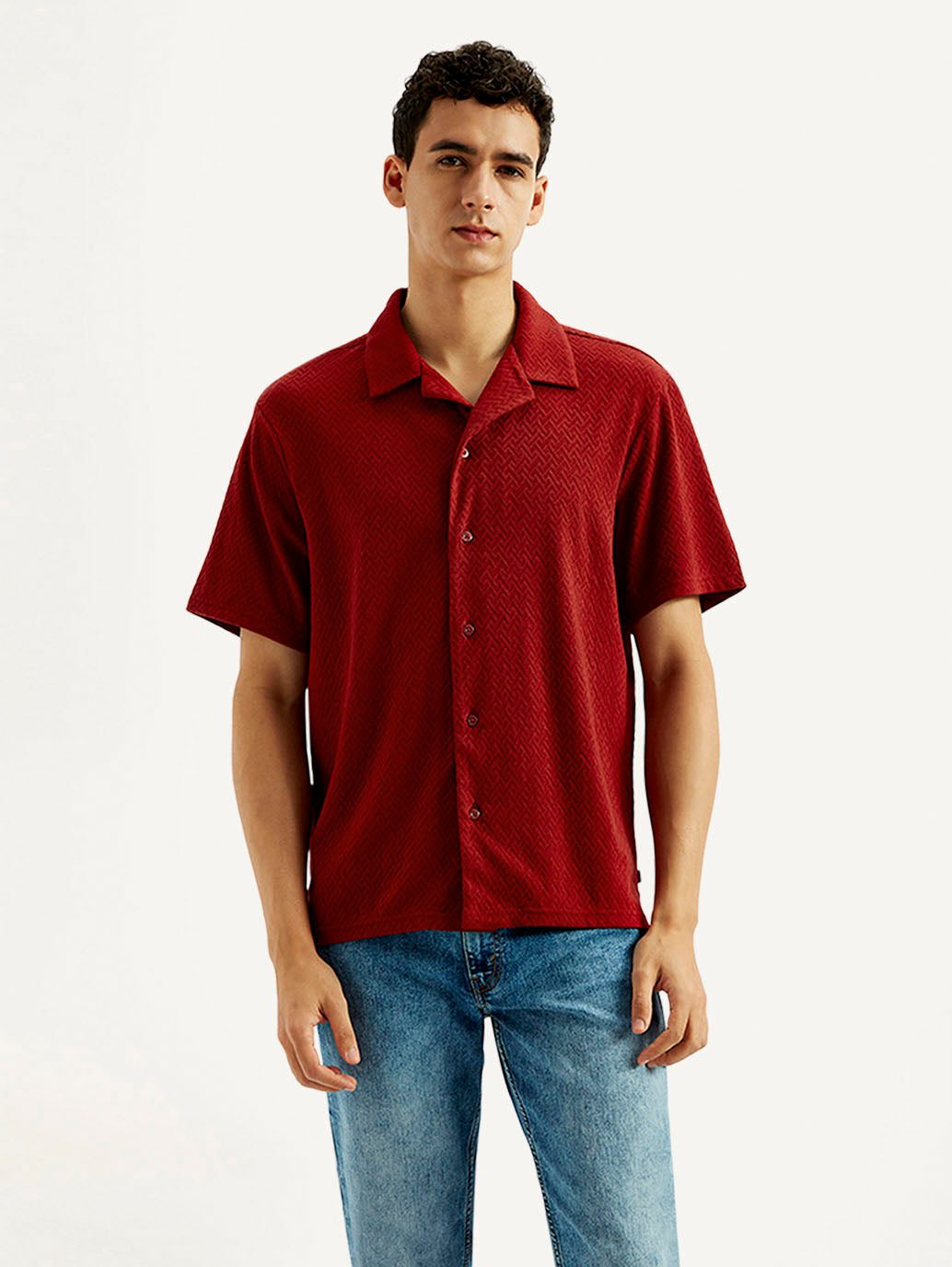 Men's Textured Relaxed Fit Resort Collar Knit Shirt - Front View