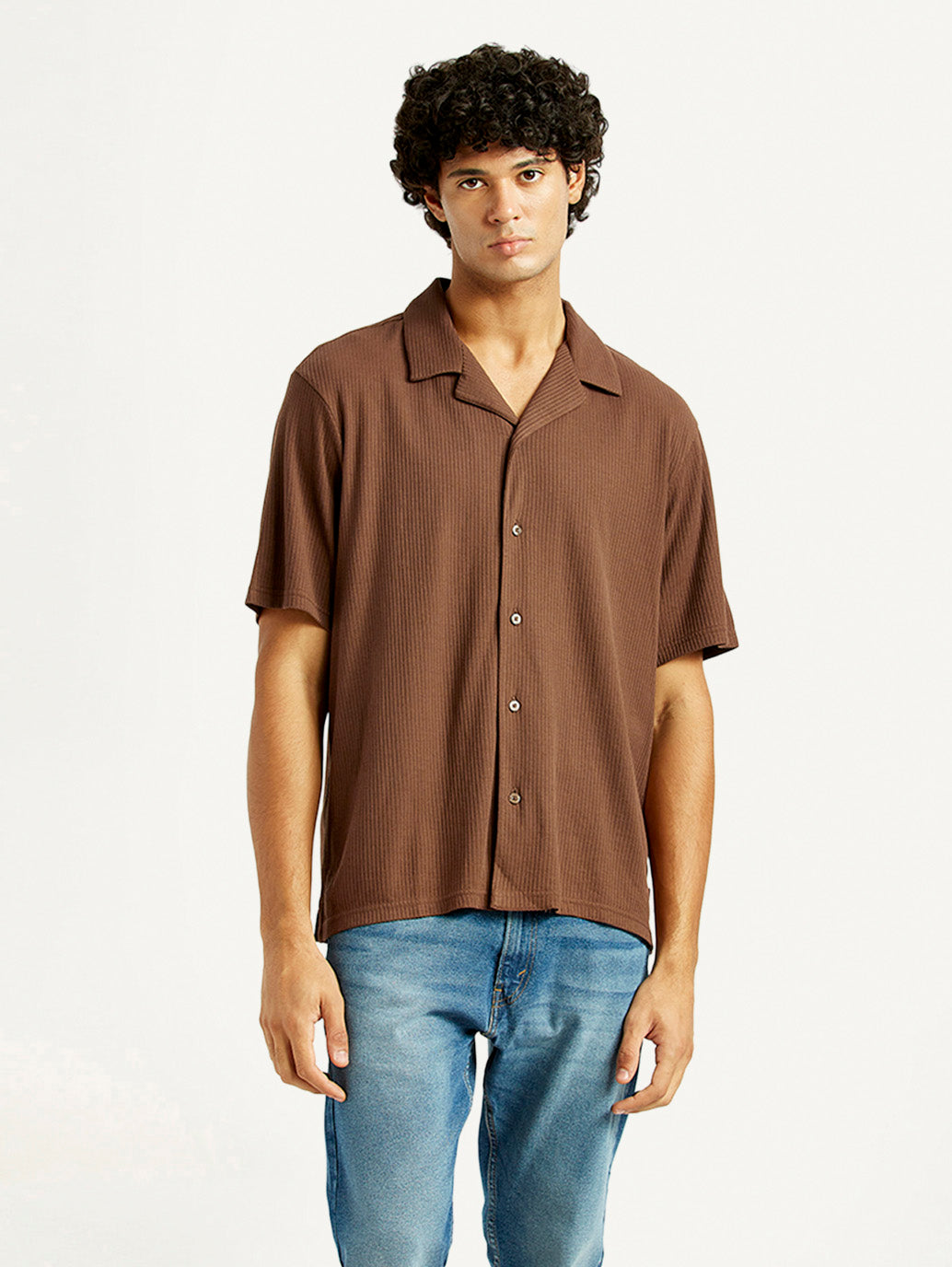 Men's Textured Slim Fit Resort Collar Knit Shirt - Front View