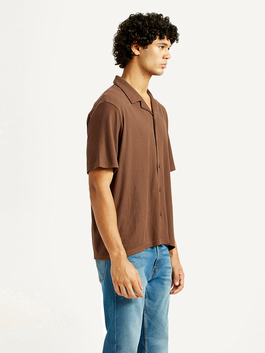 Men's Textured Slim Fit Resort Collar Knit Shirt - Side View