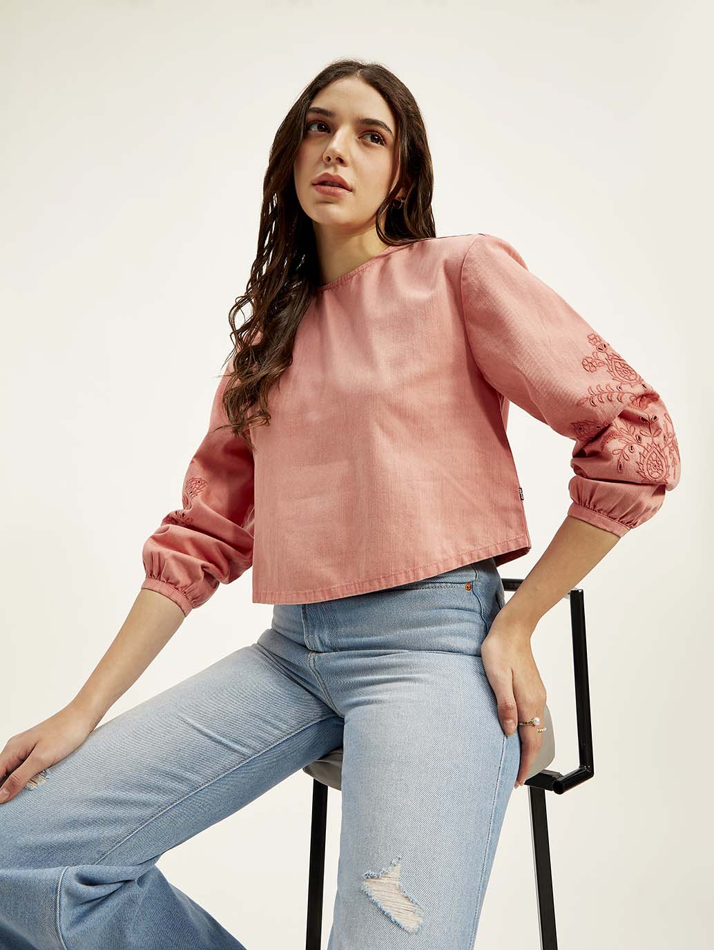 Women's Embroidered Coral Round Neck Top