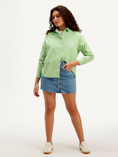 Women's Textured Spread Collar Shirt