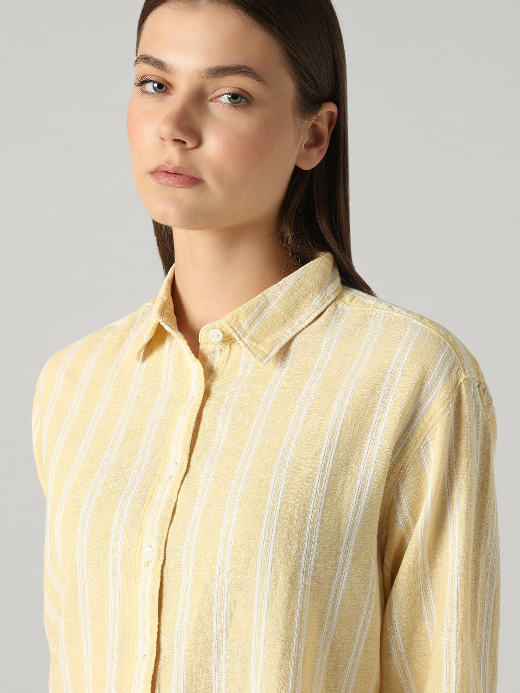 Women's Striped Relaxed Fit Linen Shirt - Detail View