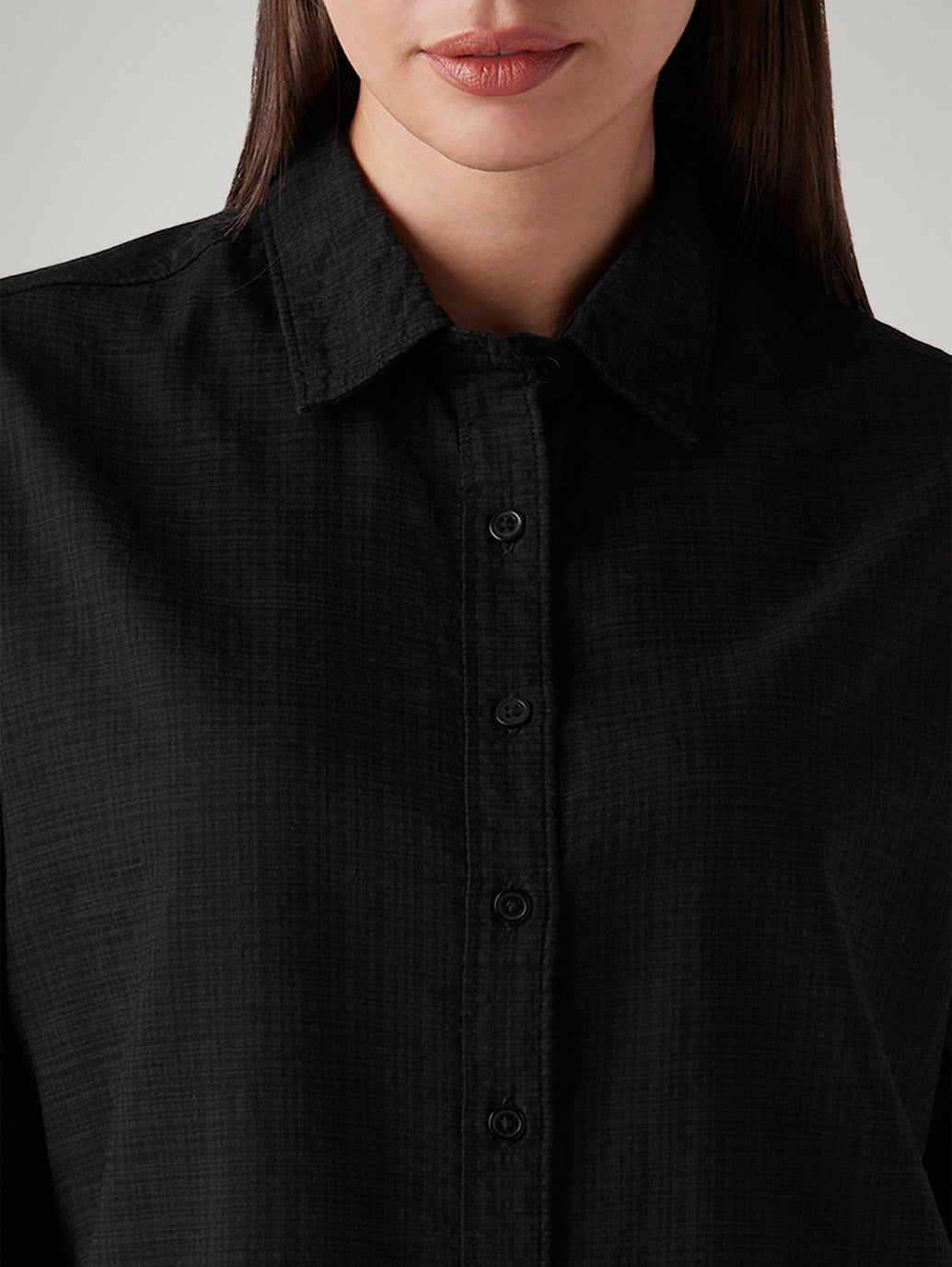 Women's Solid Relaxed Fit Shirt - 20 View