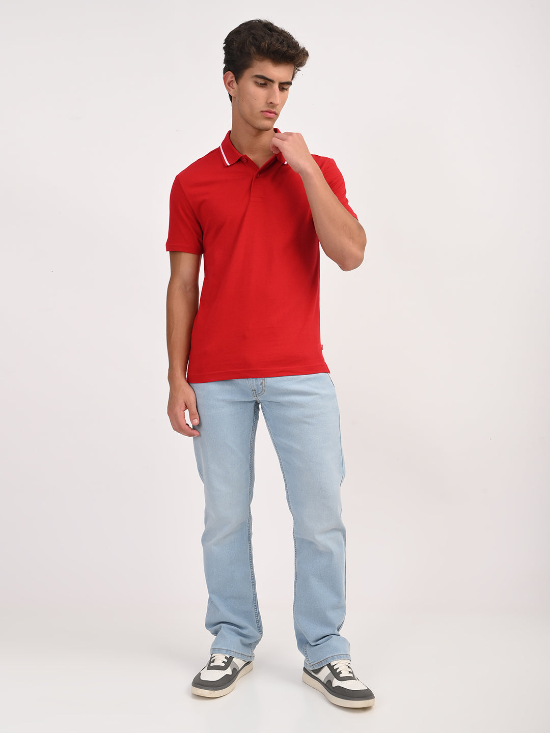 Men's Solid Red Slim Fit Polo T-shirt - 6 View