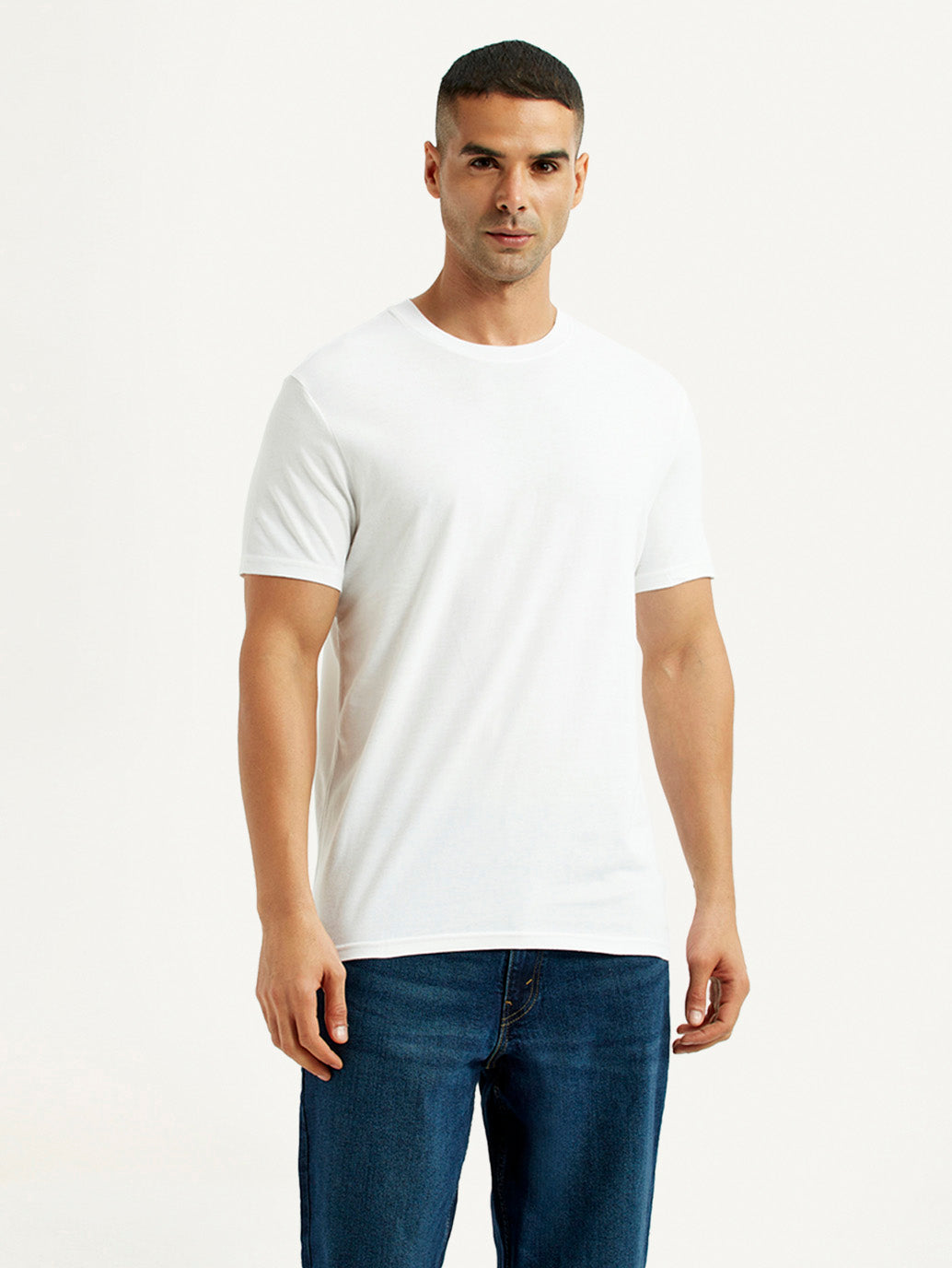 Men's Solid White Slim Fit T-Shirt - Front View