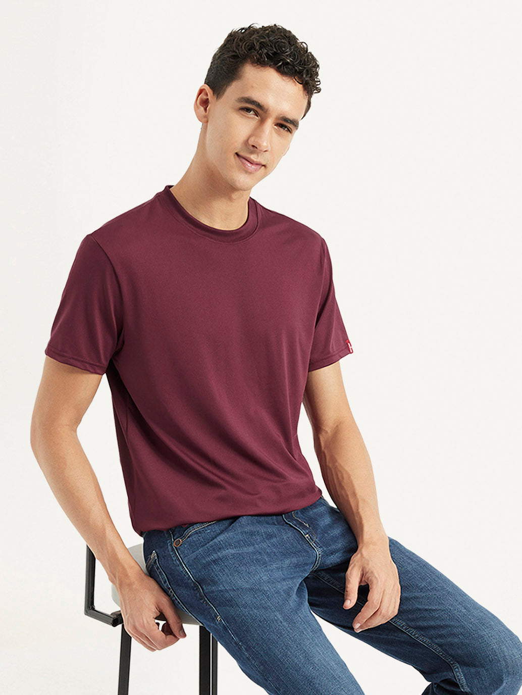 Men's Solid Slim Fit T-shirt