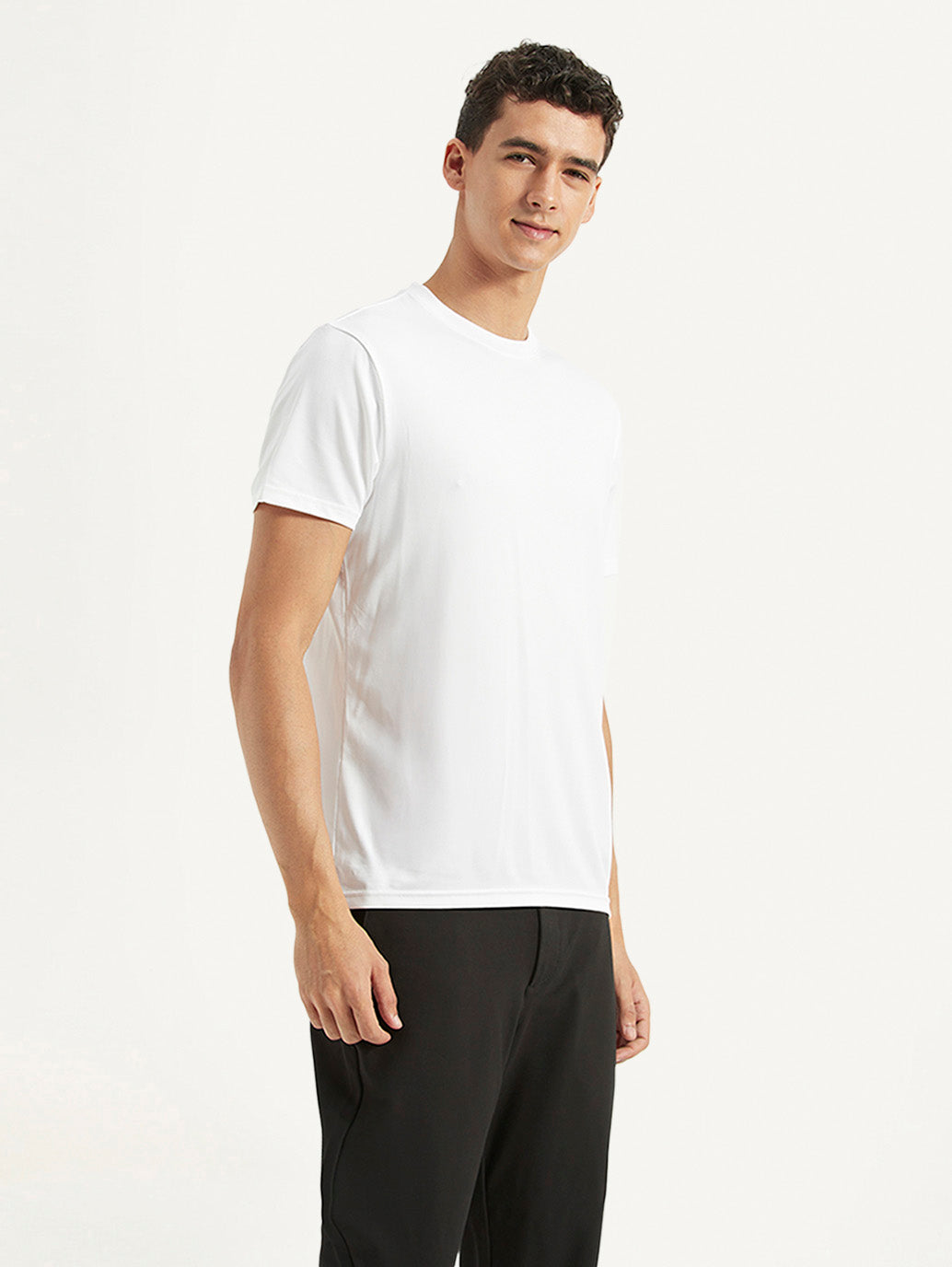 Men's Solid Slim Fit T-shirt - Side View