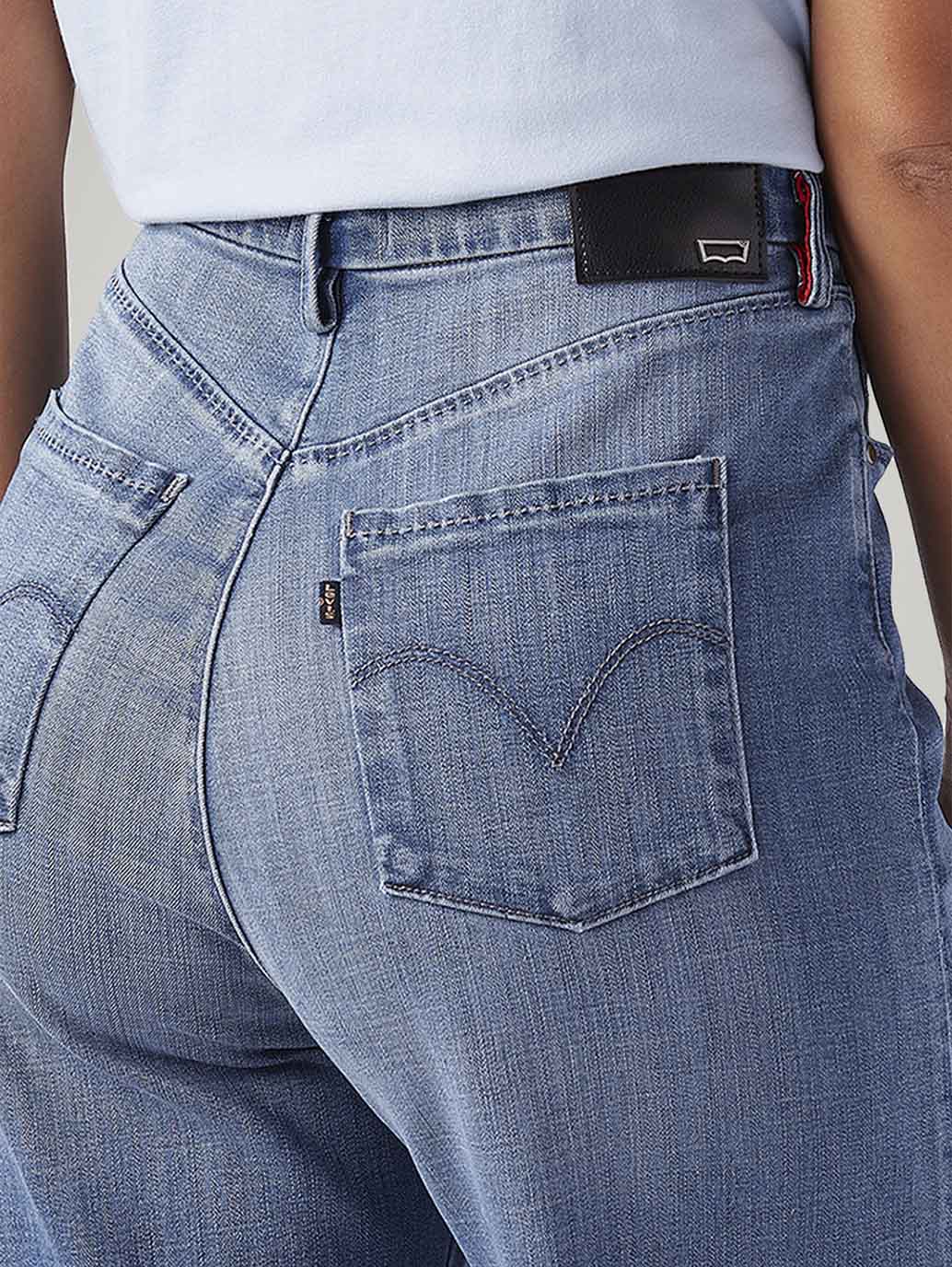 Women's Light Blue Loose Fit High Rise Redloop Jeans - Detail View