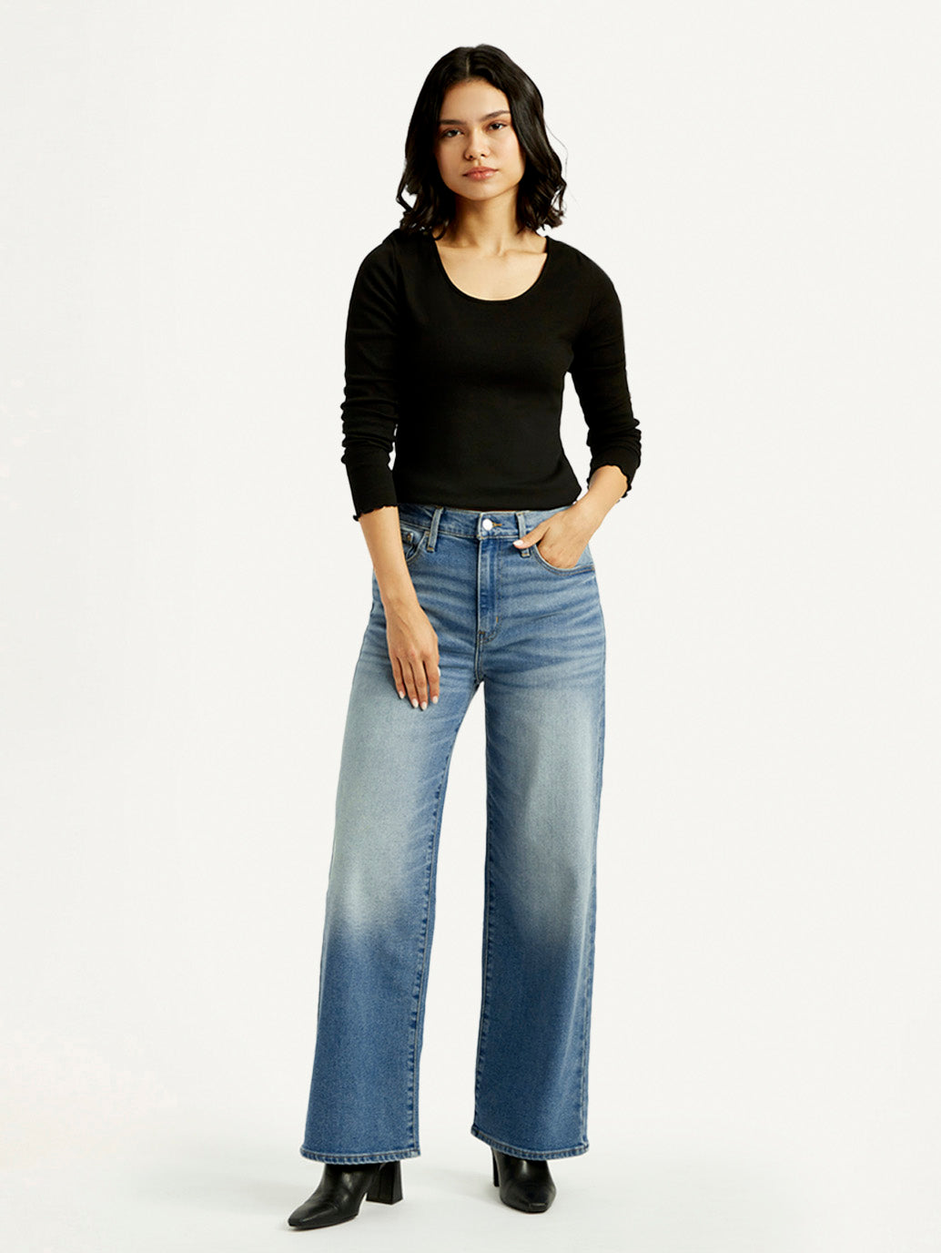 Women's Blue Wide Leg Fit High Rise Jeans - Front View