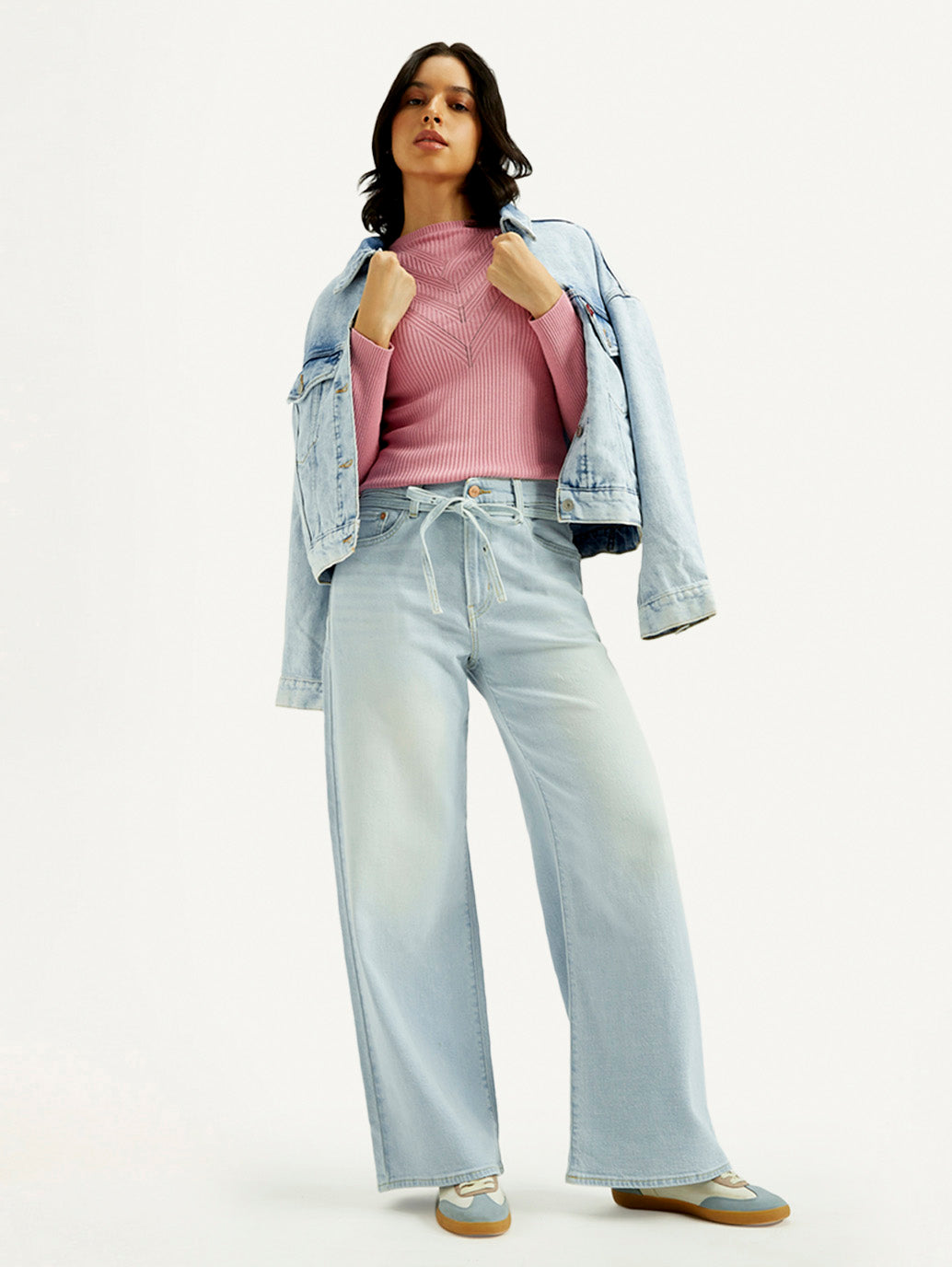 Women's Light Indigo XL Straight Fit Mid Rise Jeans