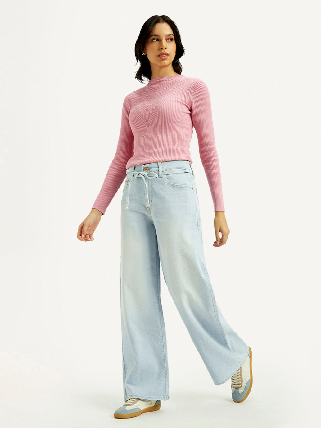 Women's Light Indigo XL Straight Fit Mid Rise Jeans - Styleshot View