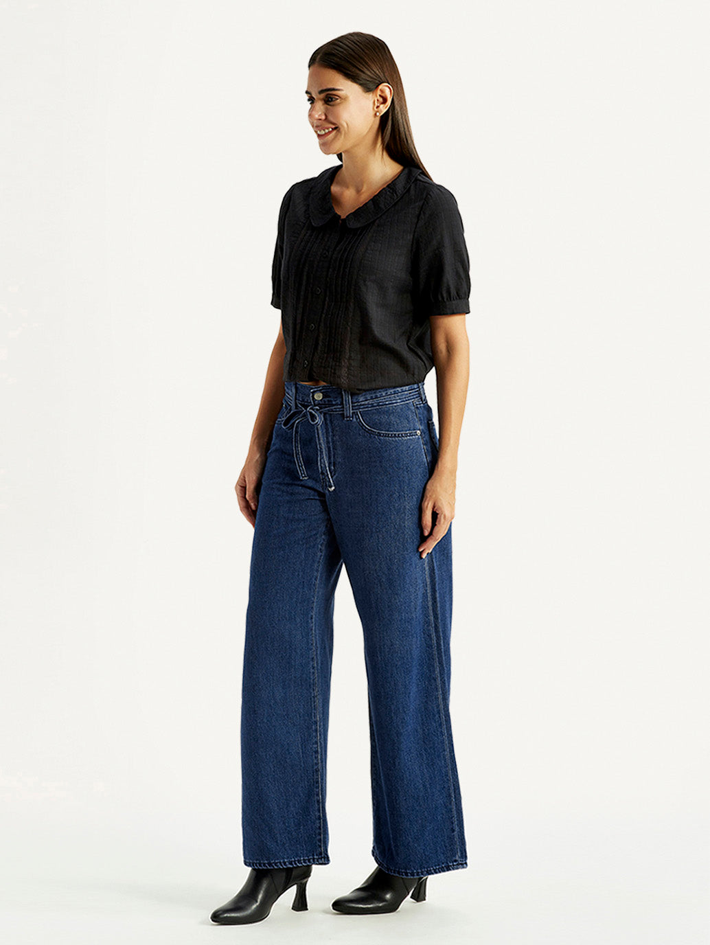 Women's Med Indigo XL Straight Loose Fit Mid Rise Jeans - Side View