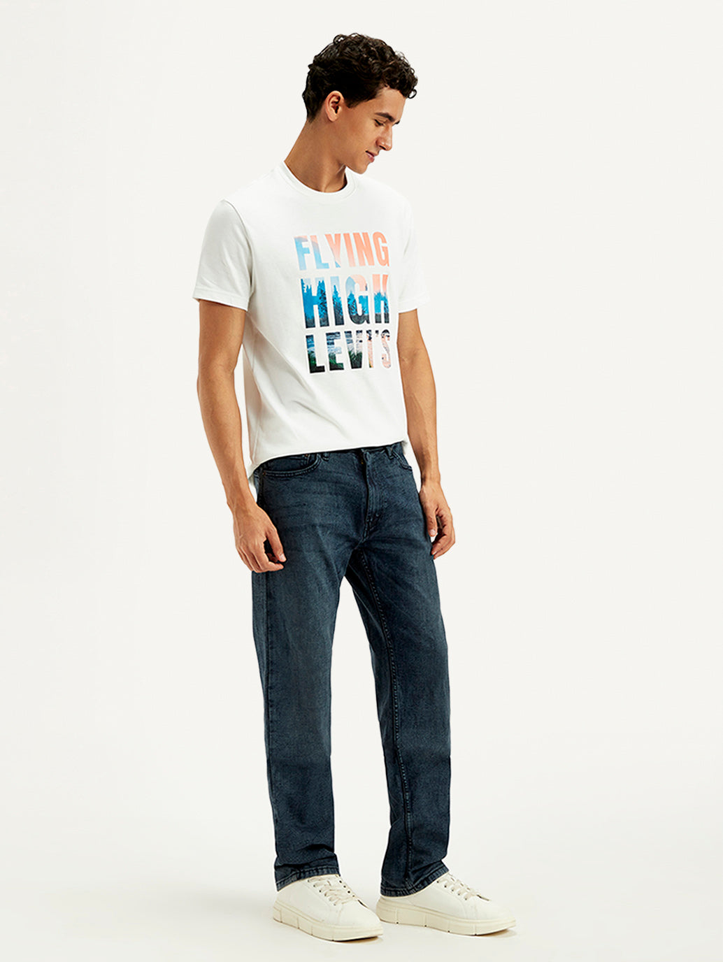 Men's 555'96 Blue Loose Fit Mid Rise Jeans - Side View