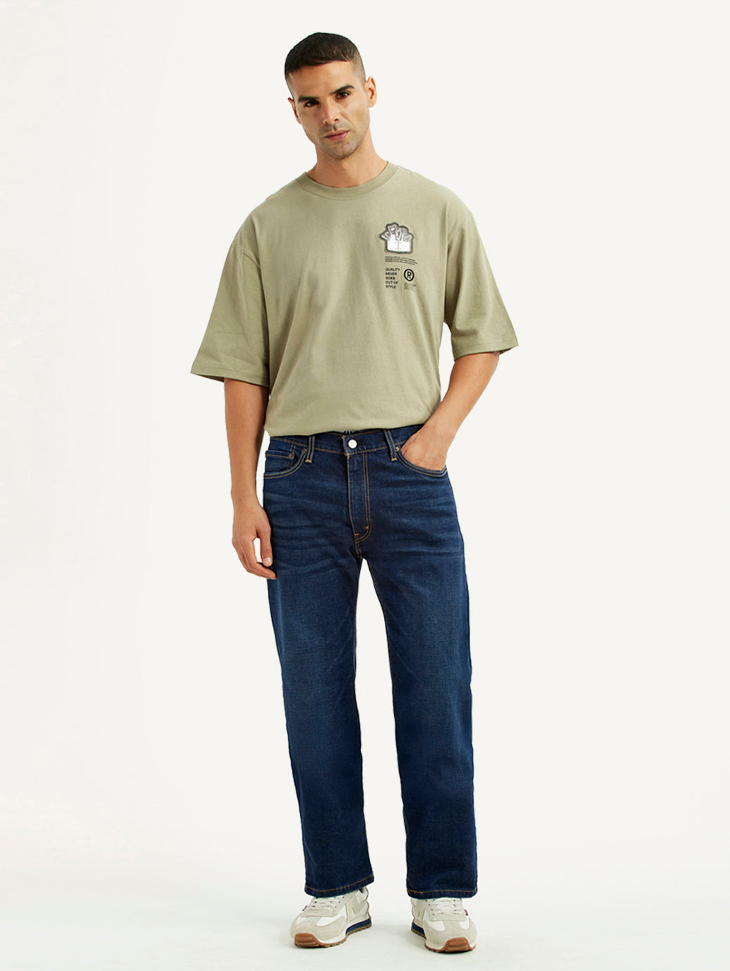 Men's 555 Dark Blue Relaxed Straight Fit Mid Rise Jeans - Front View