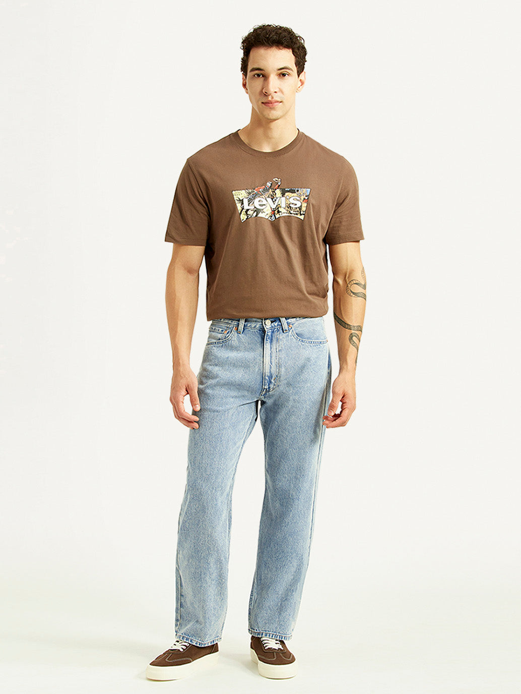 Men's 555 Light Blue Loose Fit Mid Rise Jeans - Front View