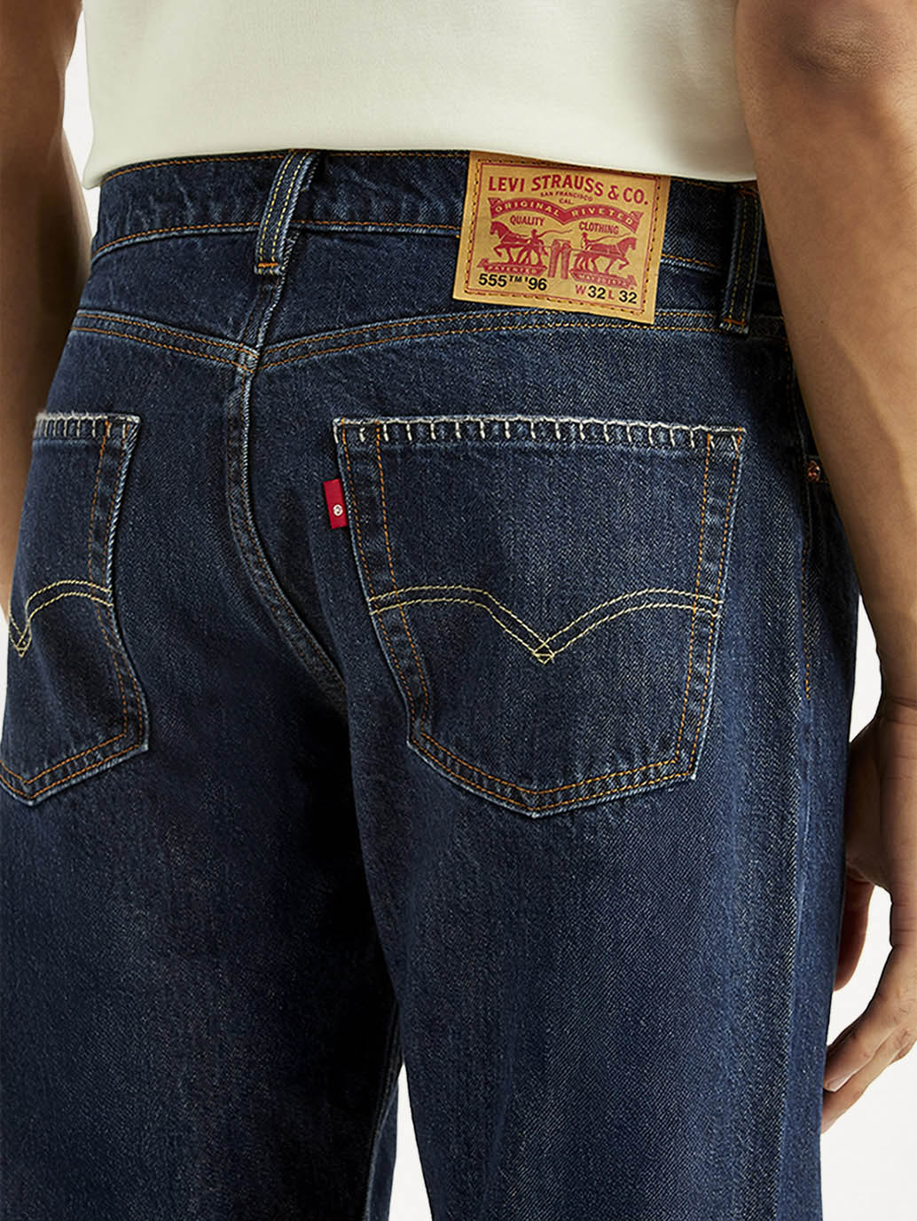 Men's 555 Navy Relaxed Straight Fit Mid Rise Jeans - Detail View