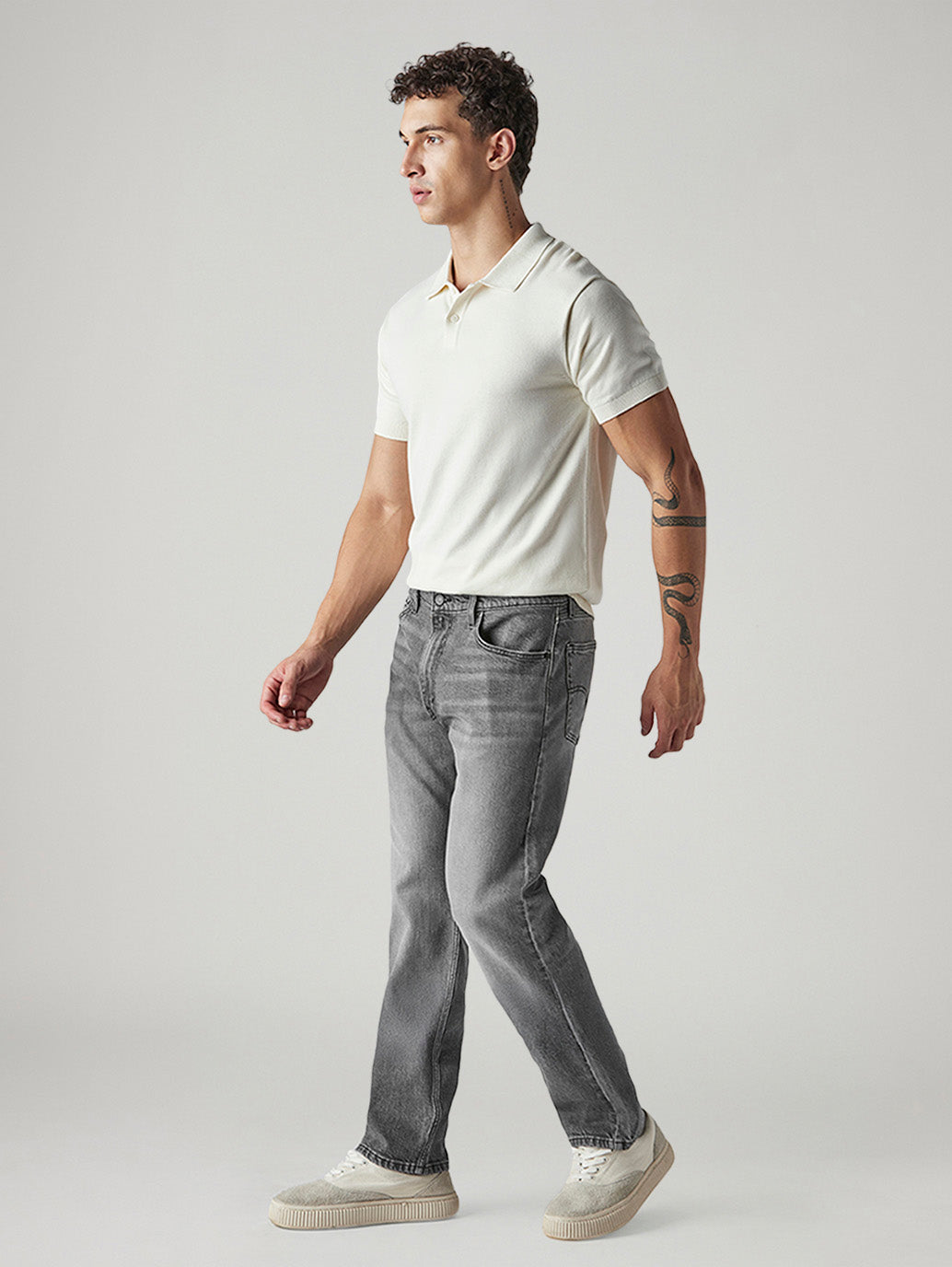 Men's 555 Grey Relaxed Straight Fit Mid Rise Jeans - Side View