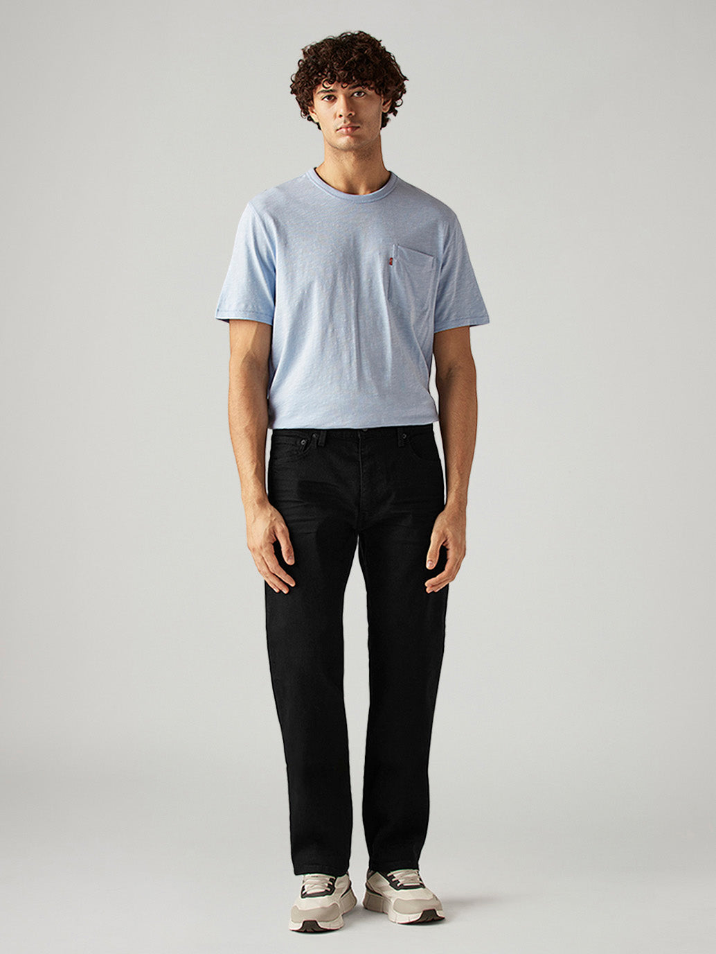 Men's 555 Black Relaxed Straight Fit Mid Rise Jeans - Front View