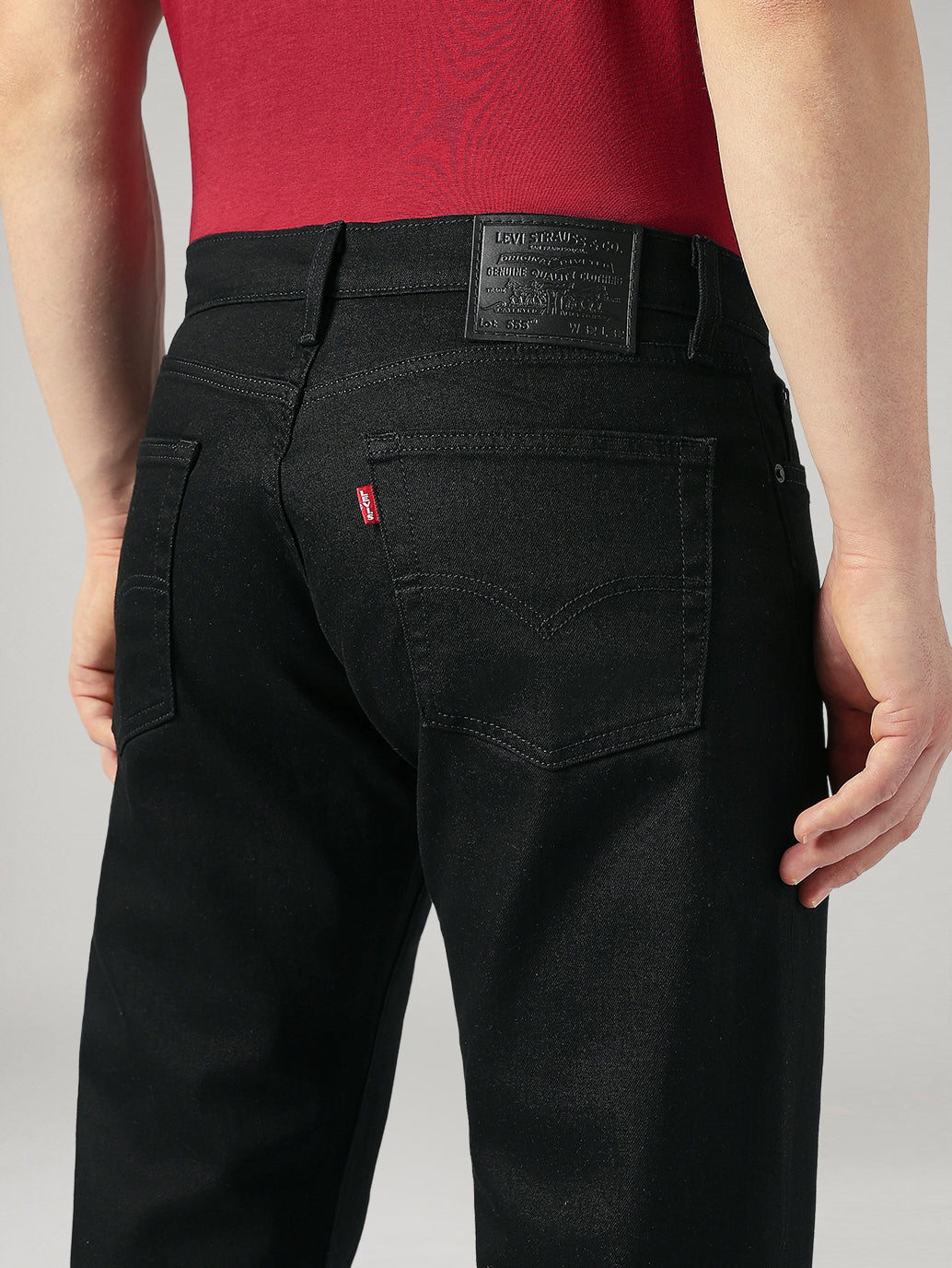Men's 505 Black Straight Fit Mid Rise Jeans - Detail View