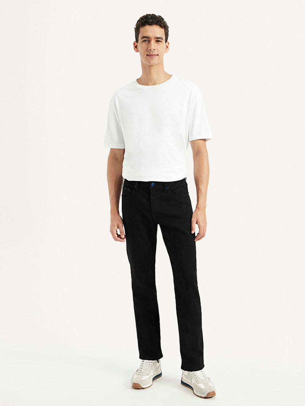 Men's 511 Black Slim Fit Mid Rise Jeans - Front View