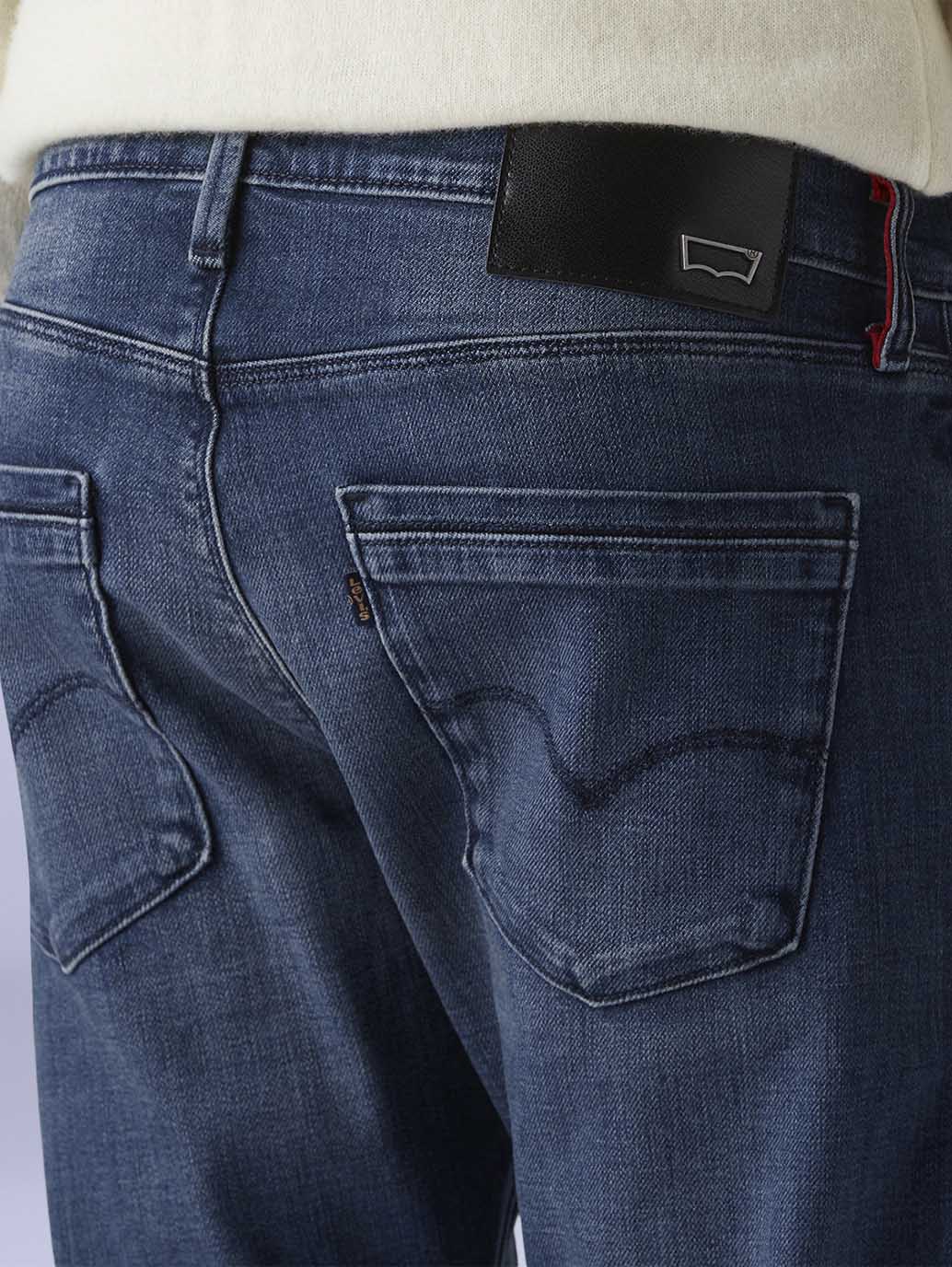 Men's Redloop 512 Slim Tapered Fit Mid Rise Jeans - Detail View