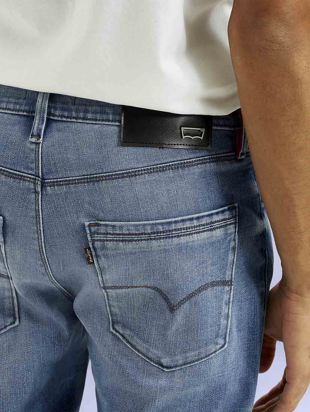 Men's Redloop 512 Indigo Slim Tapered Fit Mid Rise Jeans - b532436a-4381-443c-a333-aac504078195 View