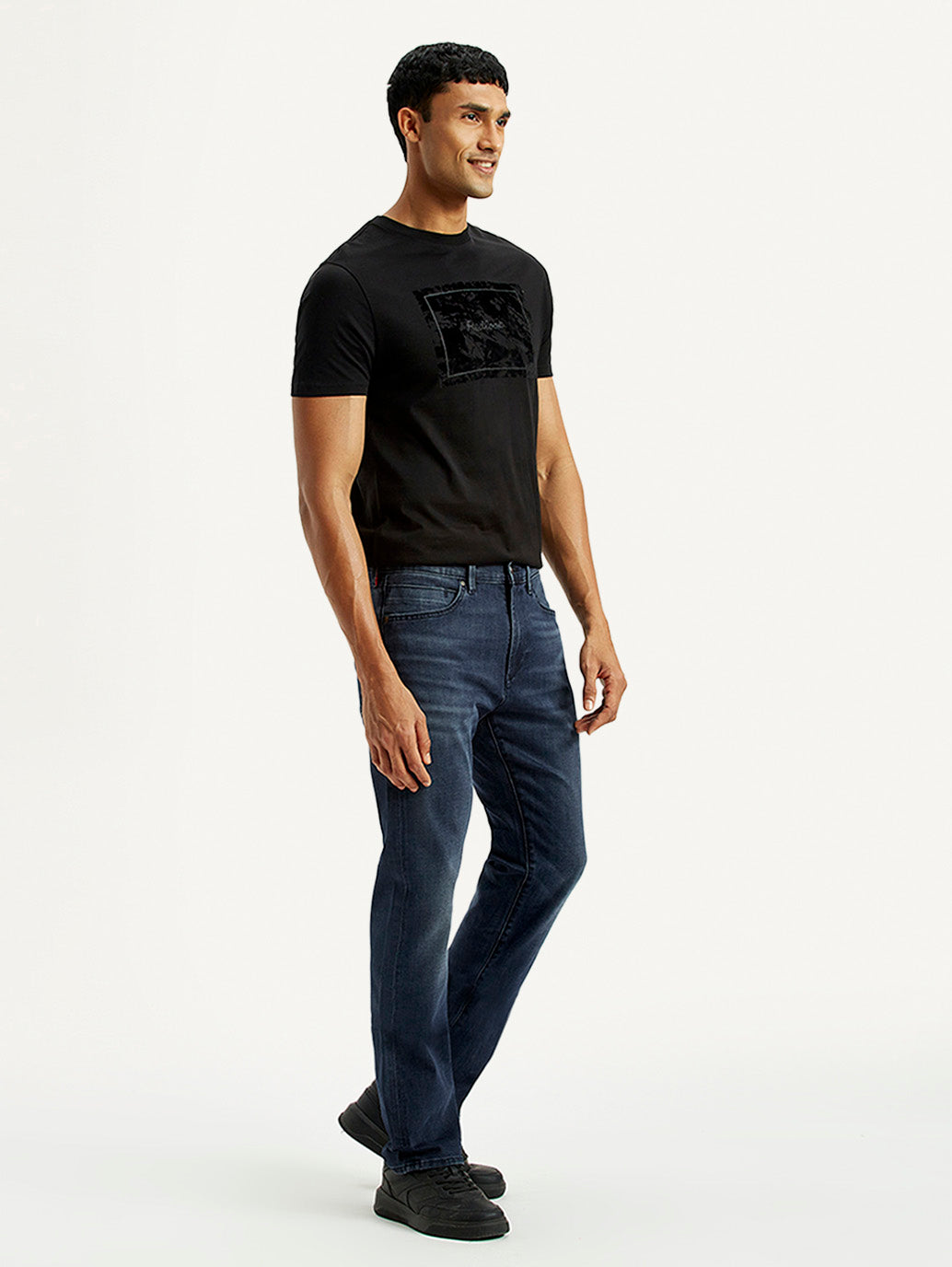 Men's Redloop 513 Dark Indigo Slim Straight Fit Mid Rise Jeans - Side View