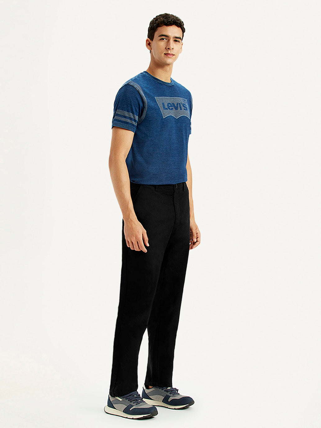 Men's Black Relaxed Fit Chinos