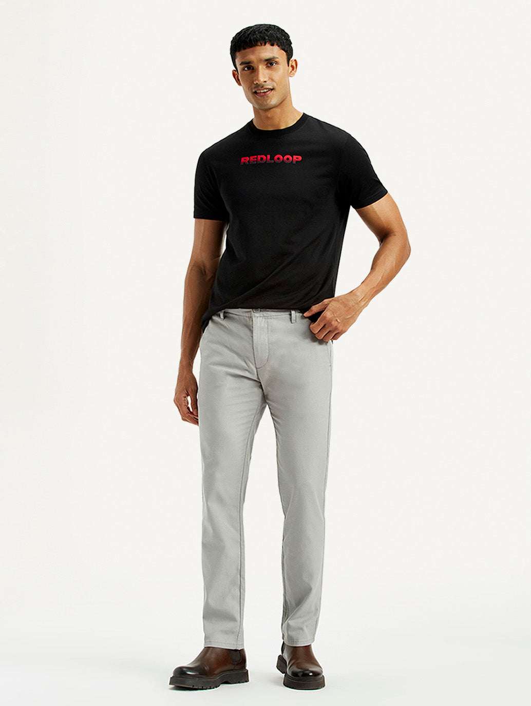 Men's Redloop 511 Grey Slim Fit Mid Rise Linen Chinos - Styleshot View