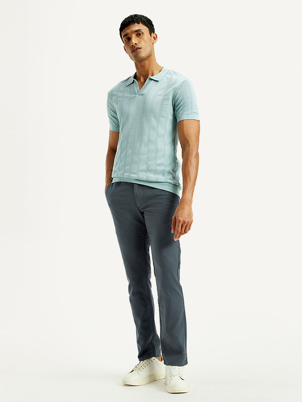 Men's Redloop 511 Blue Slim Fit Mid Rise Linen Chinos - Styleshot View