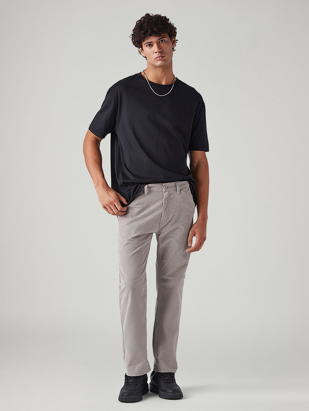 Men's 505 Grey Straight Fit Mid Rise Corduroy Cargos - Styleshot View