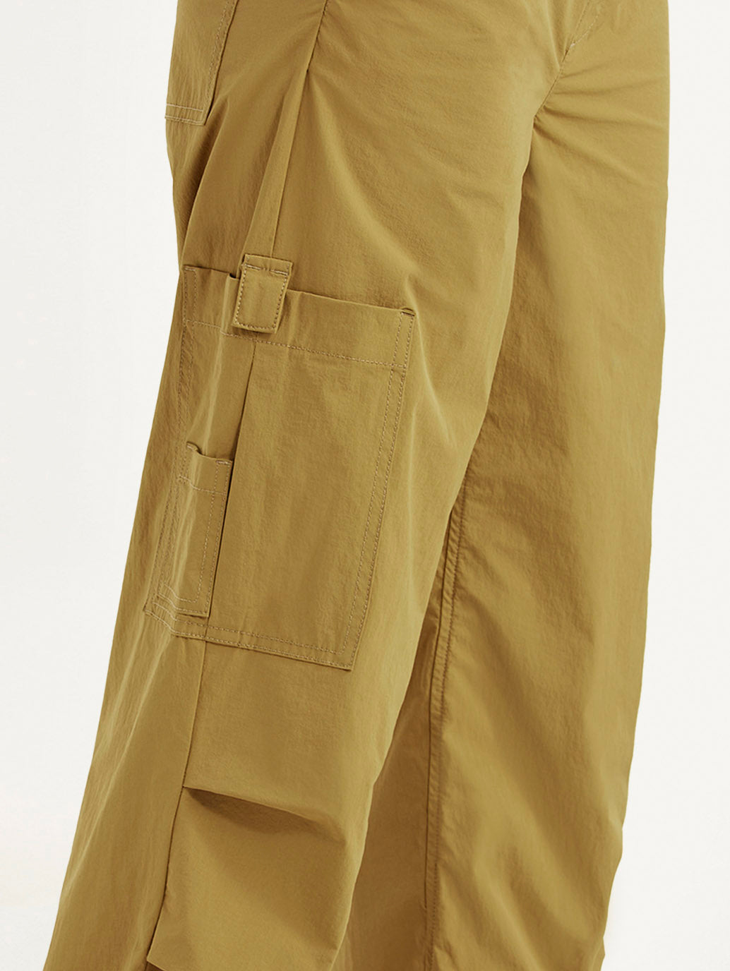 Women's Mid Rise Loose Fit Baggy Dad Cargo Trousers - 4160a306-1c3f-483b-b1e8-bd12ccf0dd87 View