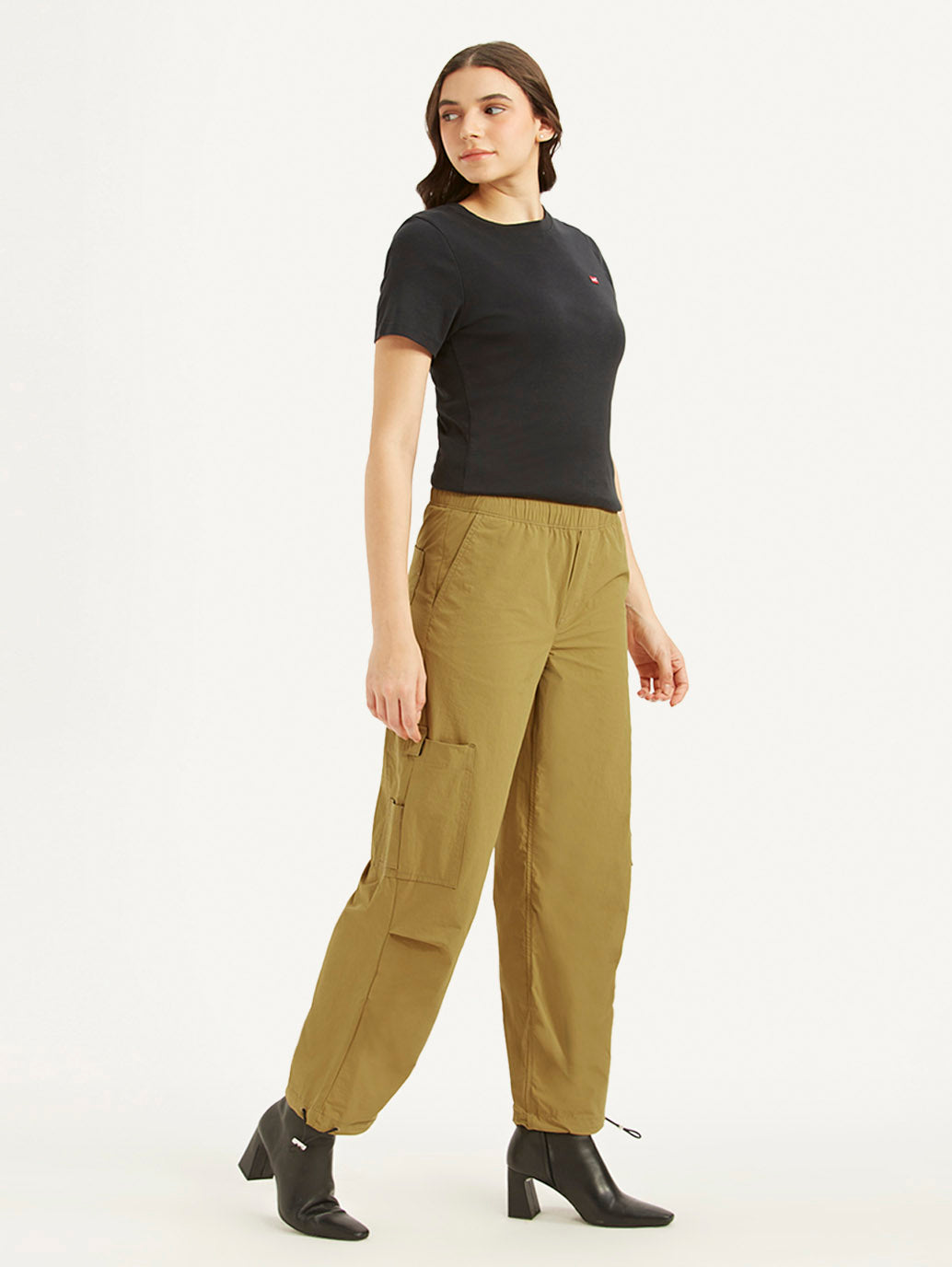 Women's Mid Rise Loose Fit Baggy Dad Cargo Trousers - 2c608f52-79fb-4358-afa0-ddf80d945e59 View