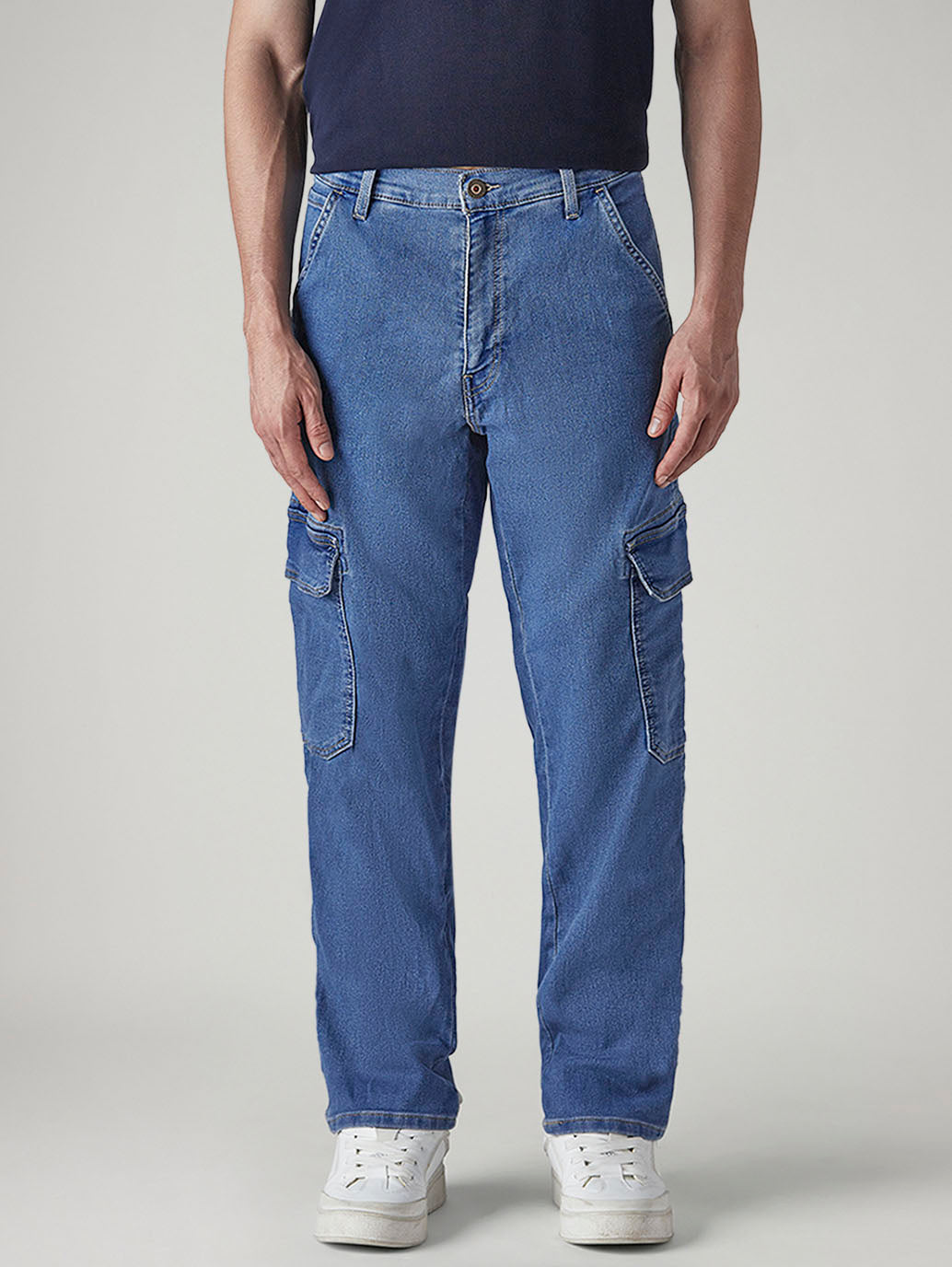 Men's 568 Indigo Loose Fit Mid Rise Cargos - Front View