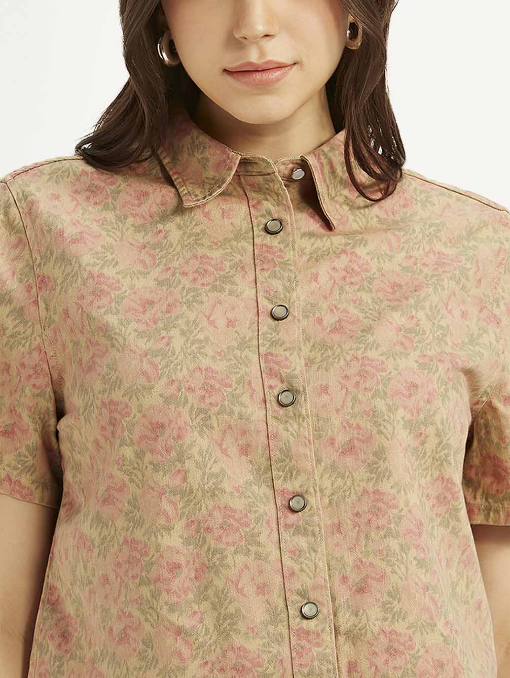 Women's Floral Spread Collar Shirt - 83d98b18-3064-4e0d-bf37-956f7b955c29 View