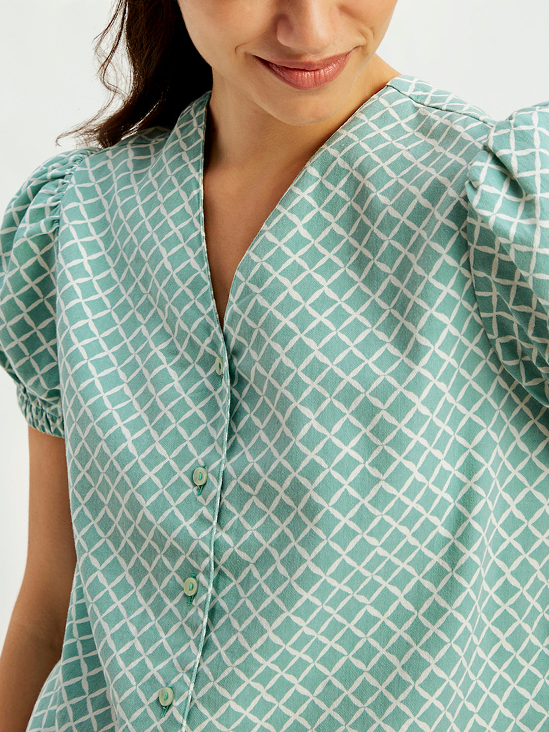 Women's Printed Regular Fit Shirt