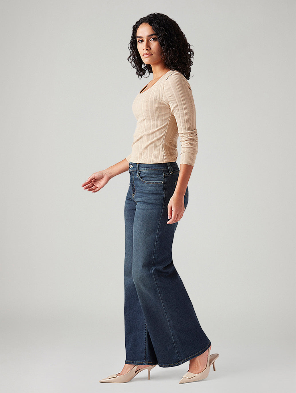 Women's 318 Blue Shaping Wide Leg Fit Mid Rise Jeans - 04a15193-6dde-40b8-9ca9-08ea29ce1826 View