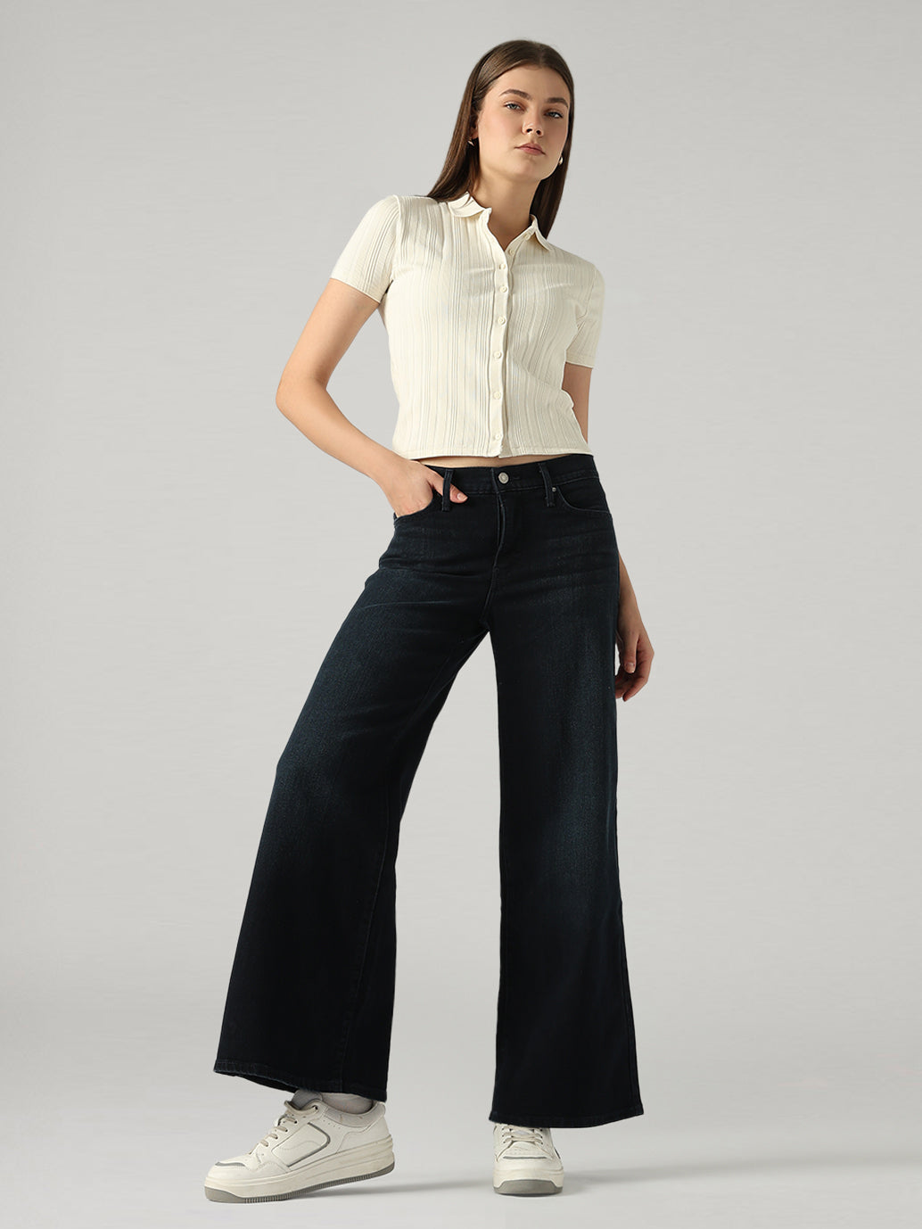 Women's 318 Dark Blue Shaping Wide Leg Fit Mid Rise Jeans