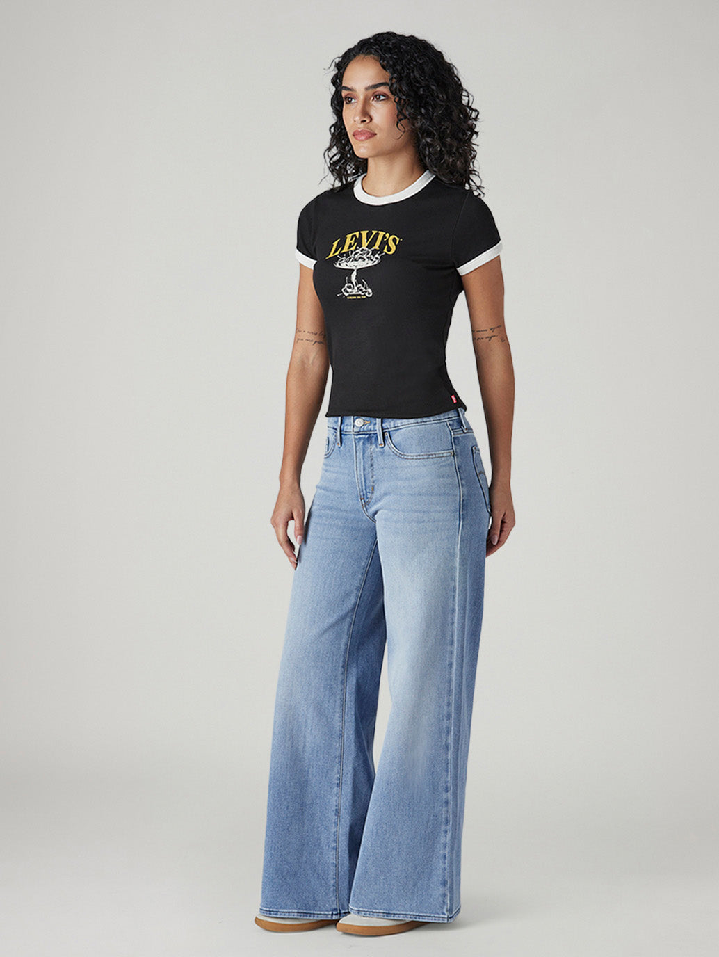 Women's 318 Light Indigo Shaping Wide Leg Fit Mid Rise Jeans - Side View