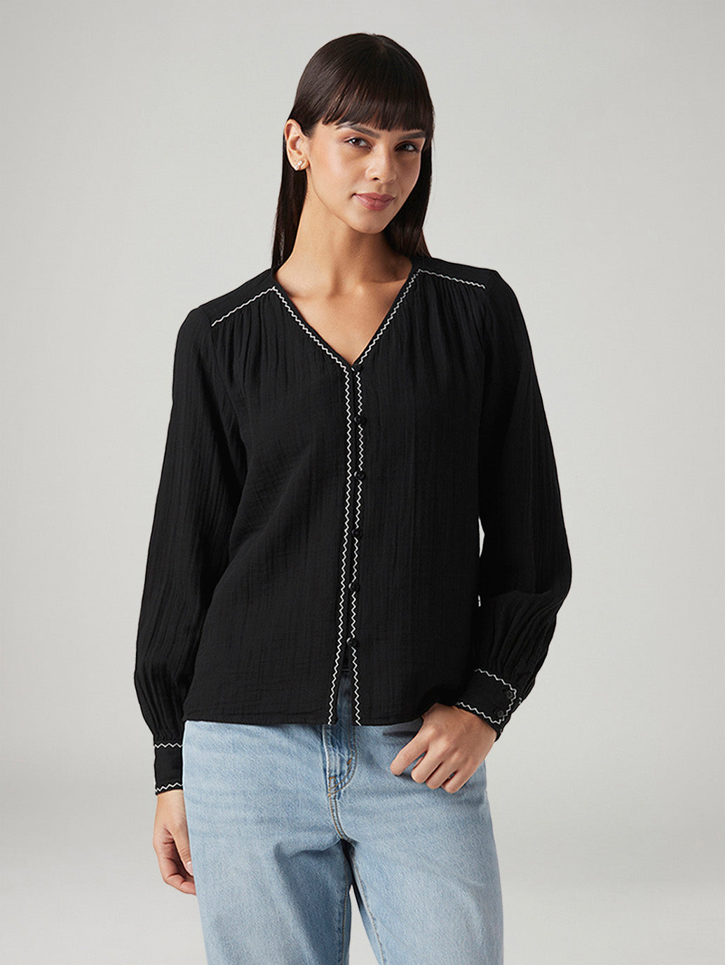 Women's Solid Regular Fit Top - Styleshot View