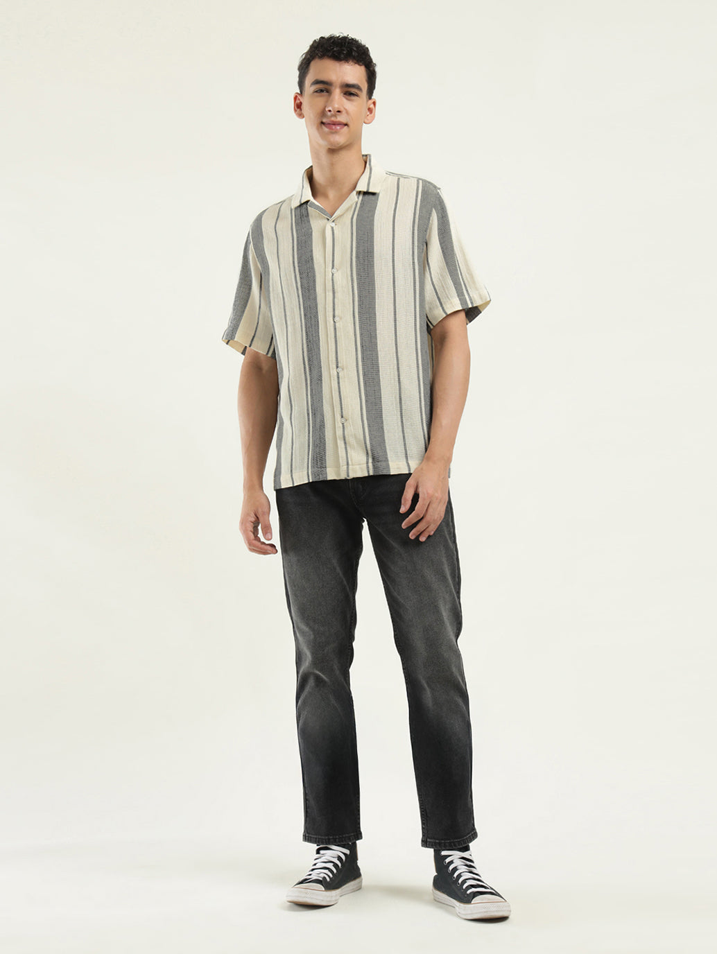 Men's Striped Spread Collar Shirt - ModelFront View