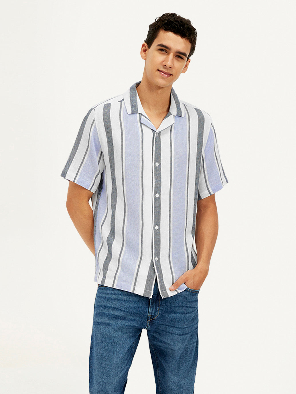 Men's Striped Spread Collar Shirt