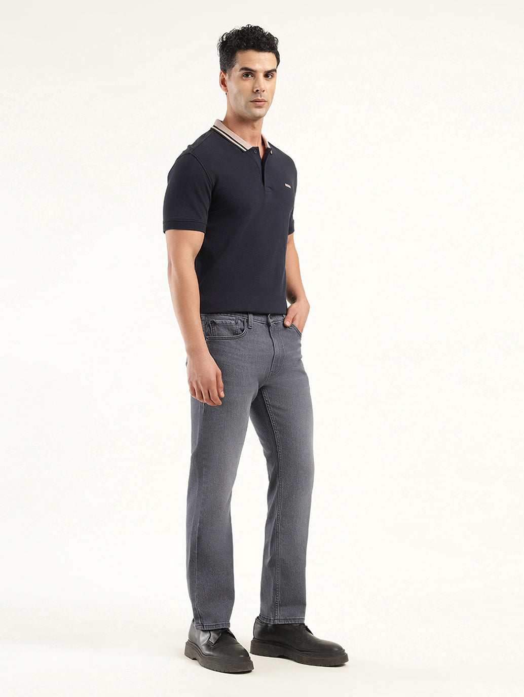 Men's 513 Charcoal Grey Slim Straight Fit Mid Rise Jeans - Side View