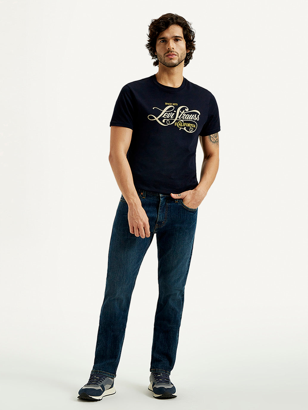 Men's 513 Dark Indigo Slim Straight Fit Mid Rise Jeans - Front View