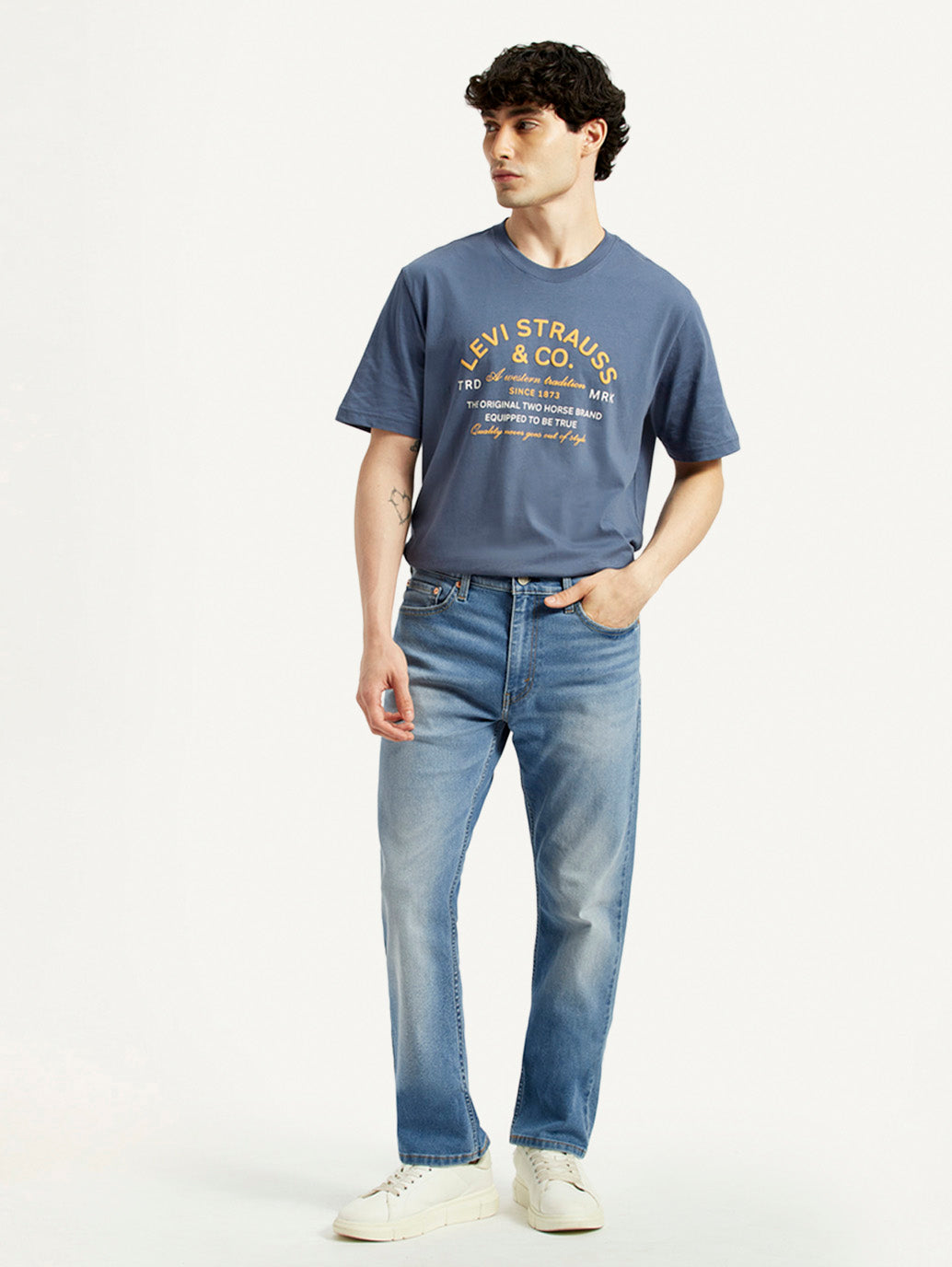 Men's 513 Light Indigo Slim Straight Fit Mid Rise Jeans - Front View