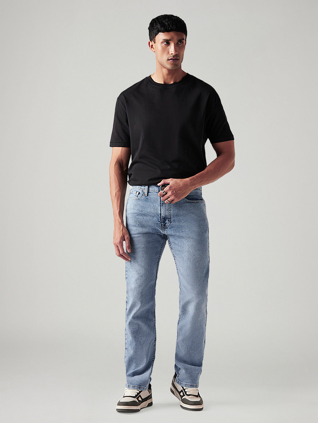 Men's 513 Light Indigo Slim Straight Fit Mid Rise Jeans - Front View
