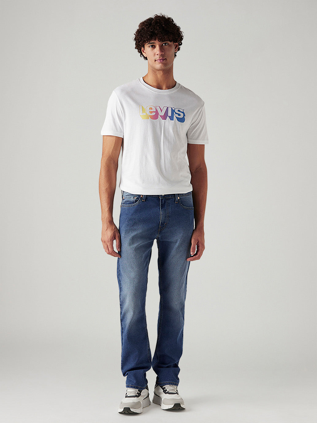 Men's 513 Med Indigo Slim Straight Fit Mid Rise Jeans - Front View