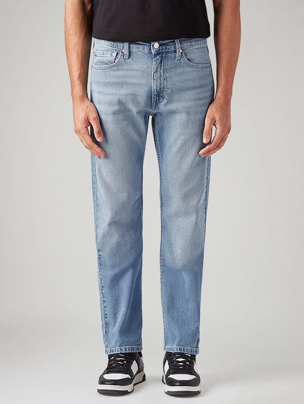 Men's 513 Light Blue Slim Straight Fit Mid Rise Jeans - Front View