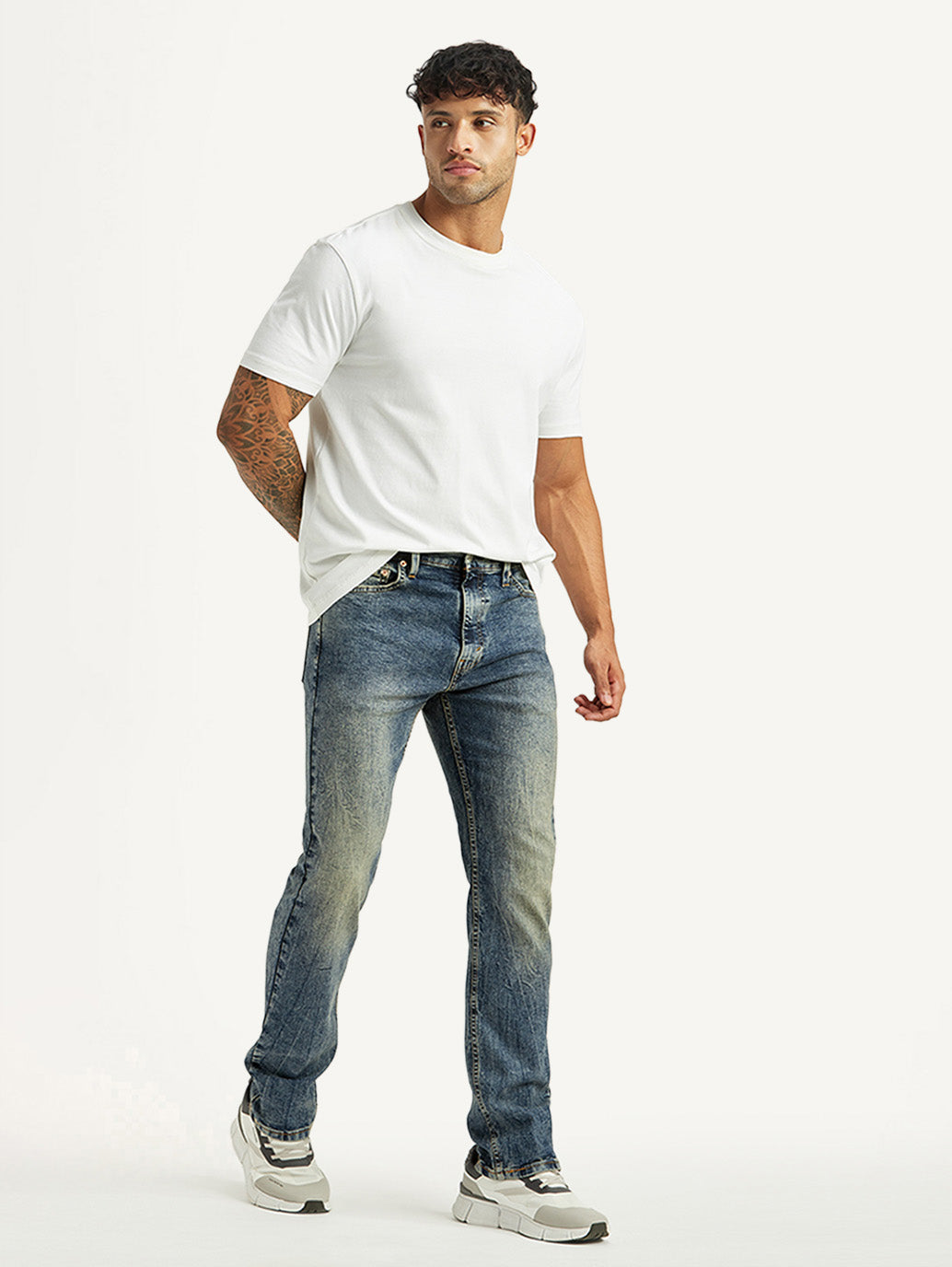 Men's Tinted 513 Blue Slim Tapered Fit Mid Rise Jeans